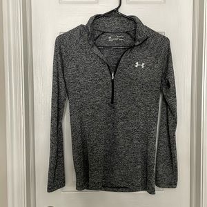 Woman’s Under Armor quarter zip pullover